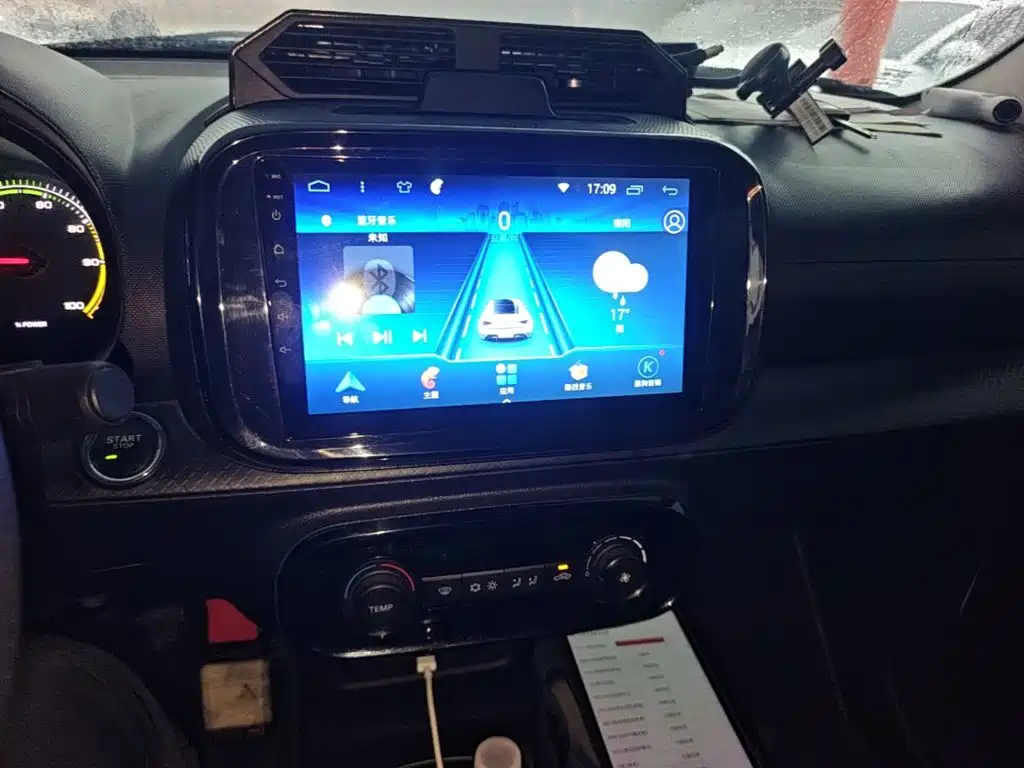 Roewe Clever — миниатюра 13