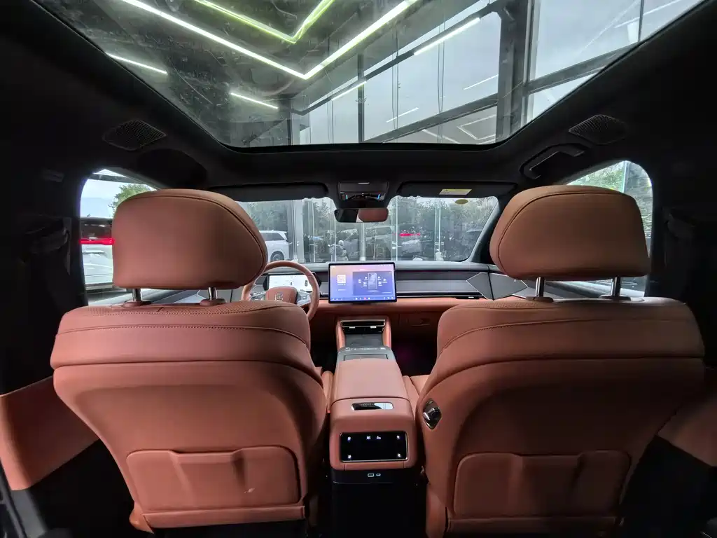 BYD Tang L — миниатюра 13
