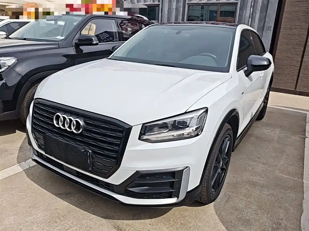 Audi Q2L 2021