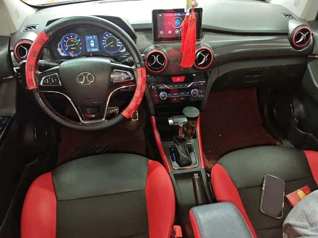 BAIC Senova X25 — миниатюра 10