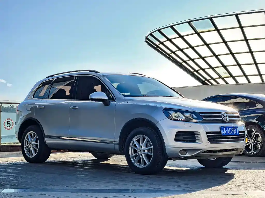 Volkswagen Touareg — миниатюра 3