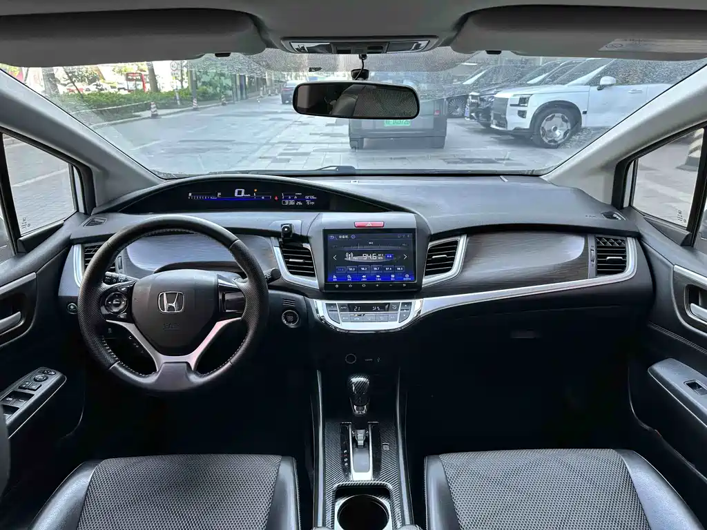 Honda Jade — миниатюра 7