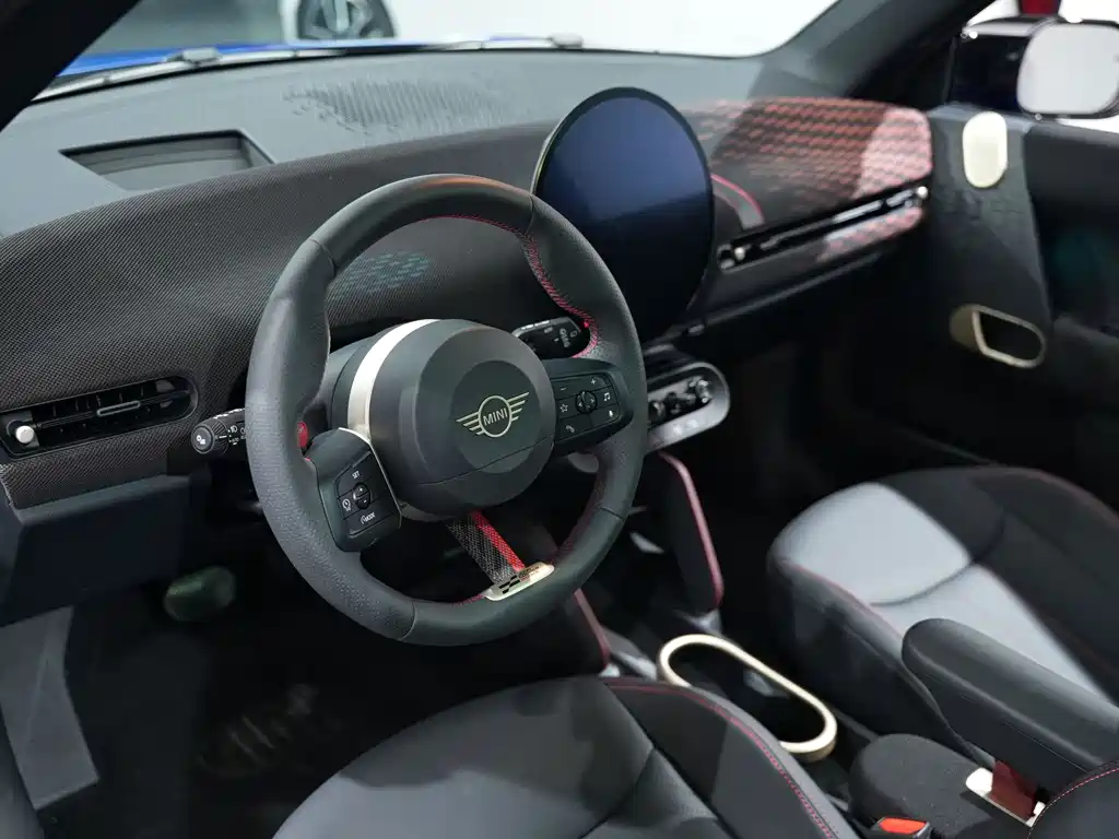 Mini JCW 2025 JOHN COOPER WORKS