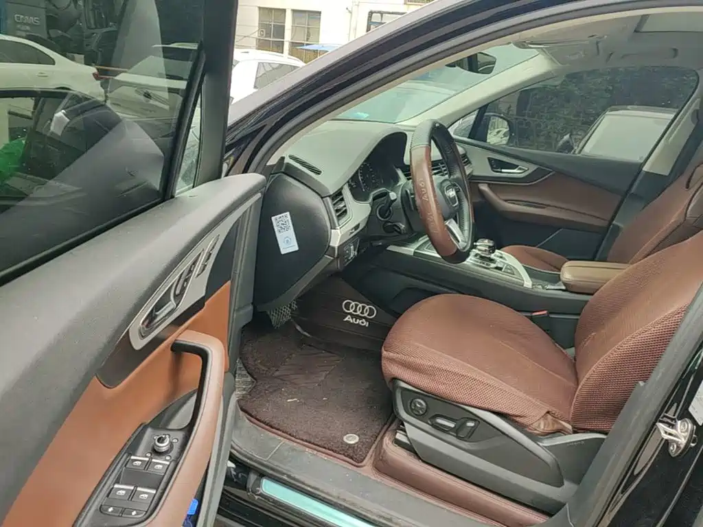 Audi Q7 — миниатюра 16