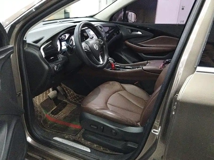 Buick Envision Plus — миниатюра 9