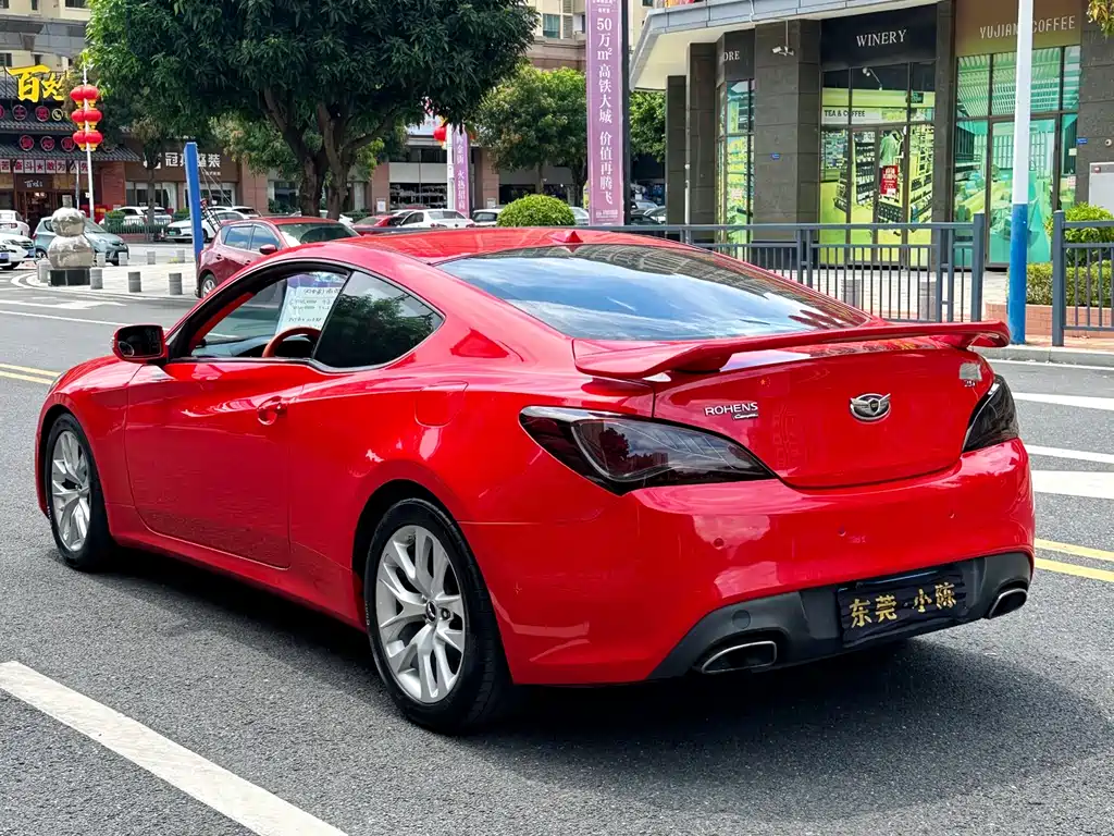 Hyundai Genesis Coupe — миниатюра 10