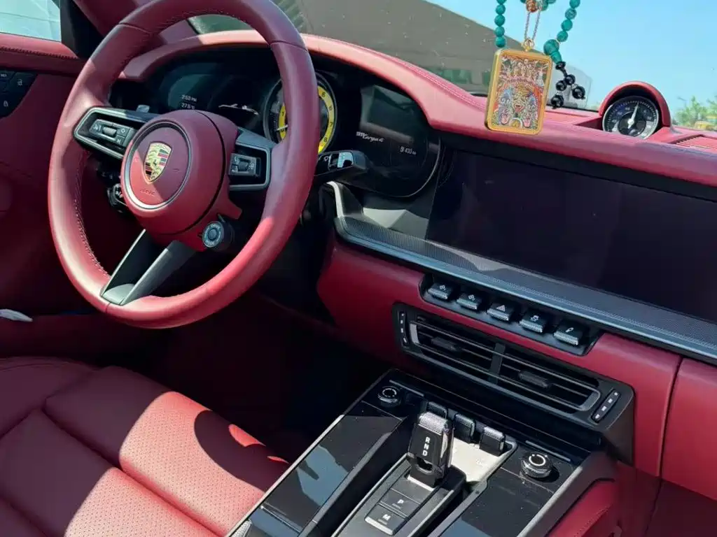 Porsche 911 — миниатюра 5