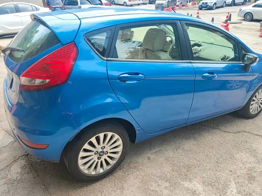 Ford Fiesta — миниатюра 3