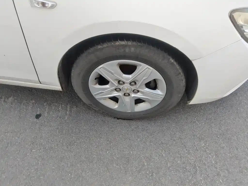 Chevrolet Cavalier — миниатюра 24