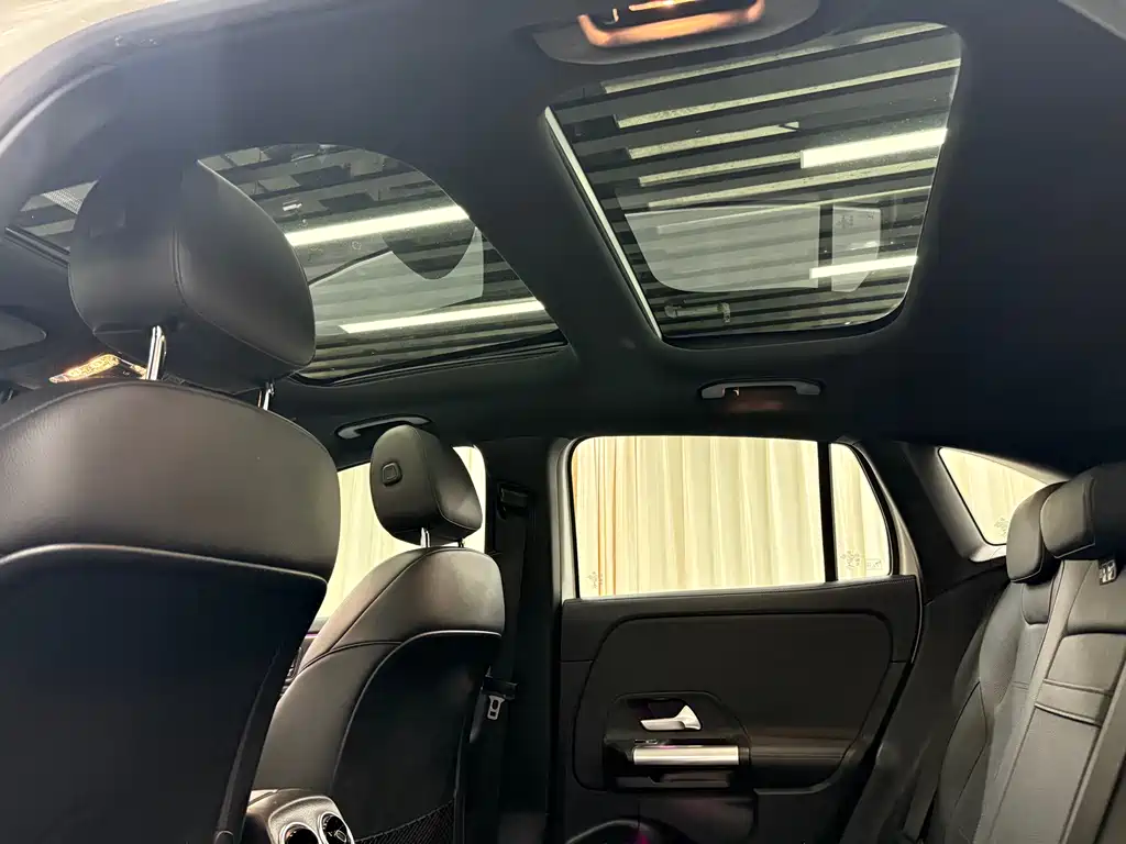Mercedes-Benz GLA 2020 GLA 200