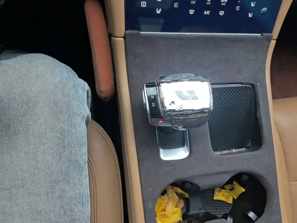 Li Auto Li ONE — миниатюра 14