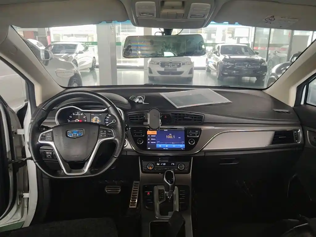 Geely Emgrand GS — миниатюра 10