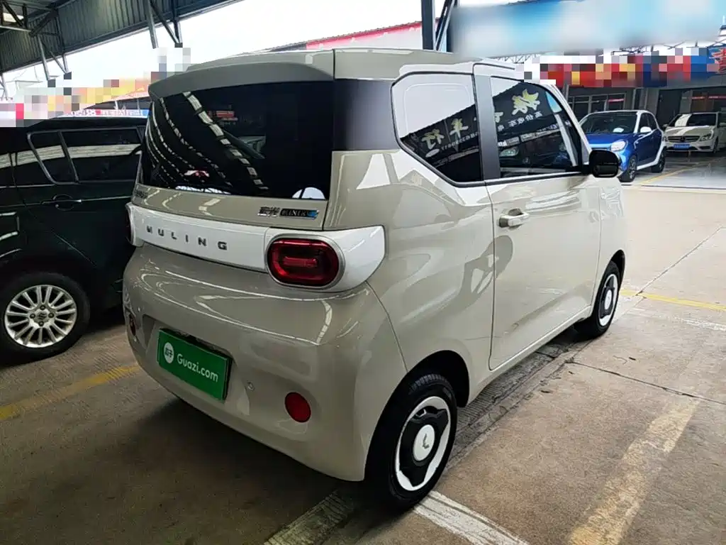 Wuling MINIEV — миниатюра 7