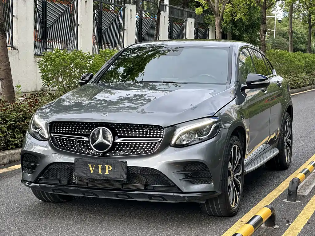 Mercedes-Benz GLC 2019 GLC 260 4MATIC SUV