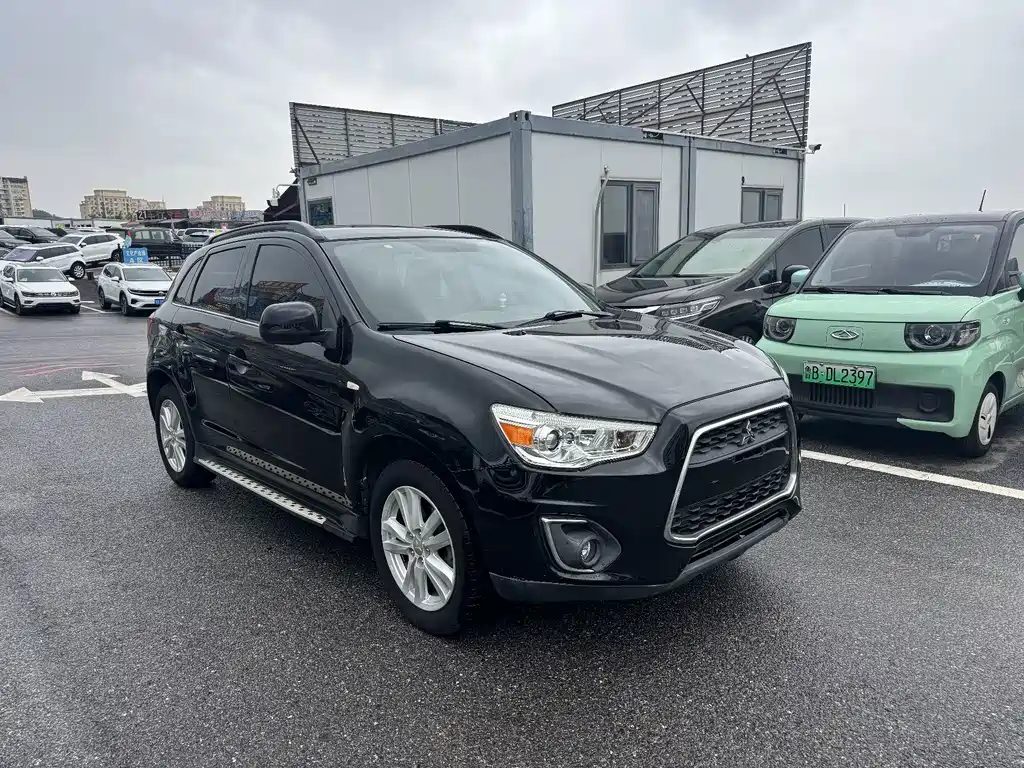 Mitsubishi ASX — миниатюра 2