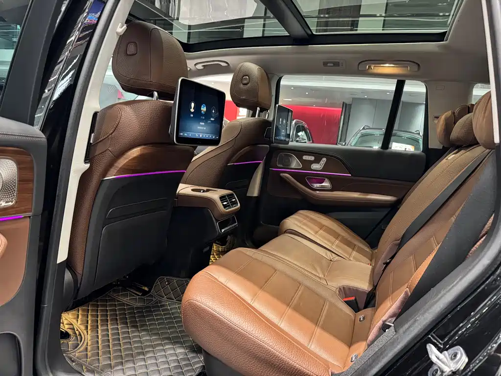 Mercedes-Benz GLS — миниатюра 18
