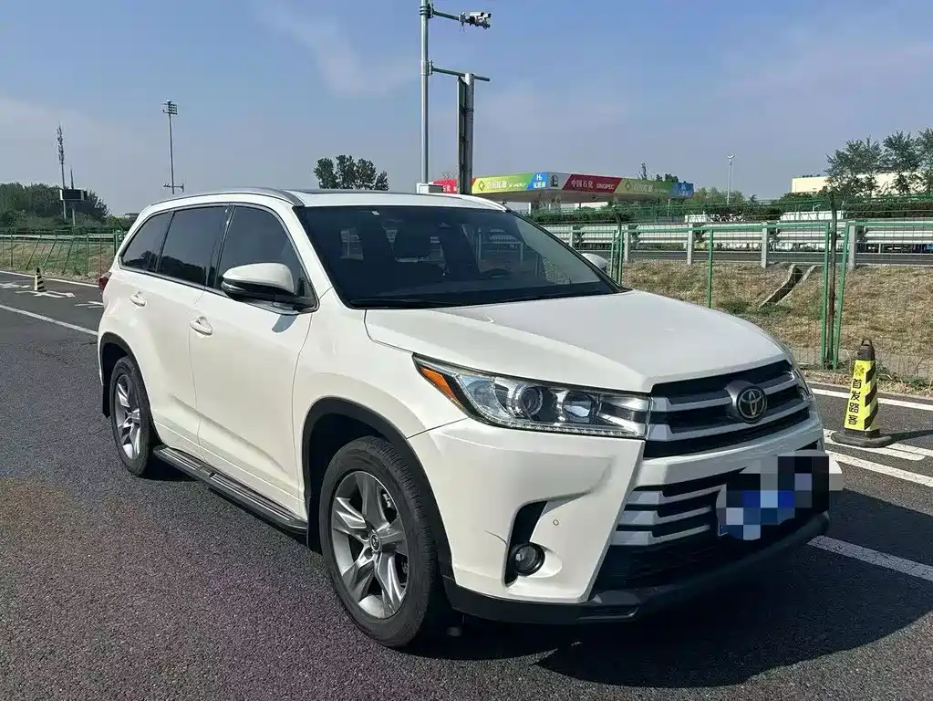 Toyota Highlander — миниатюра 2