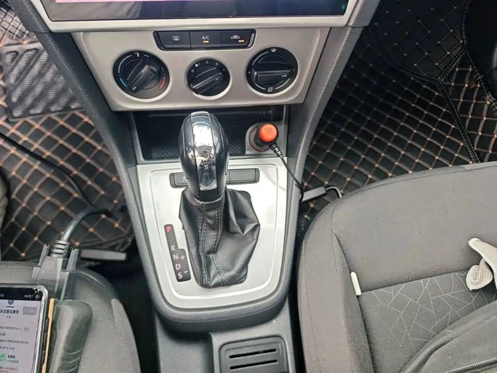 Volkswagen Lavida — миниатюра 14