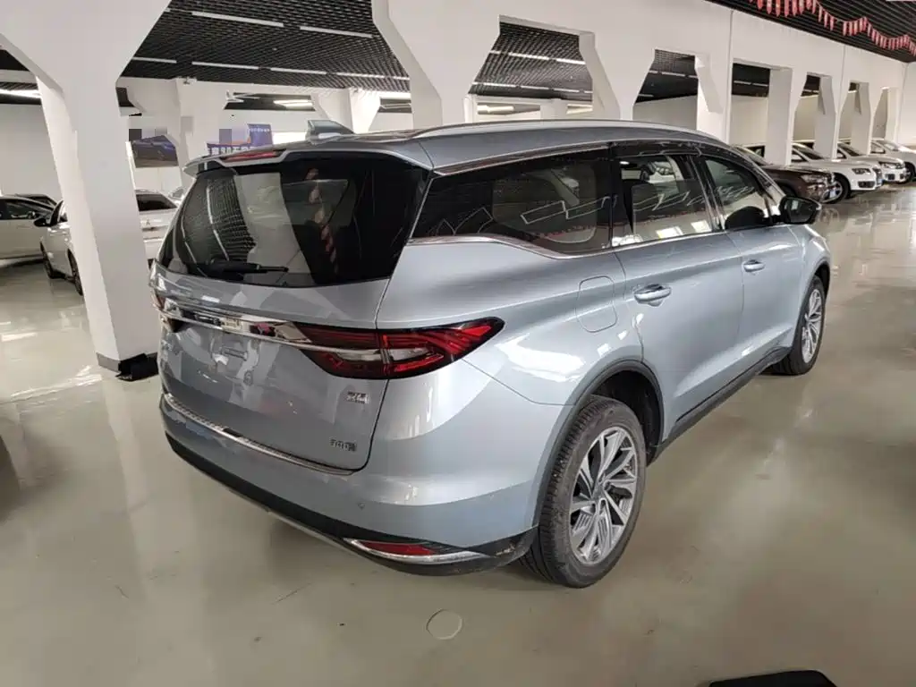 Geely Jia Ji — миниатюра 7