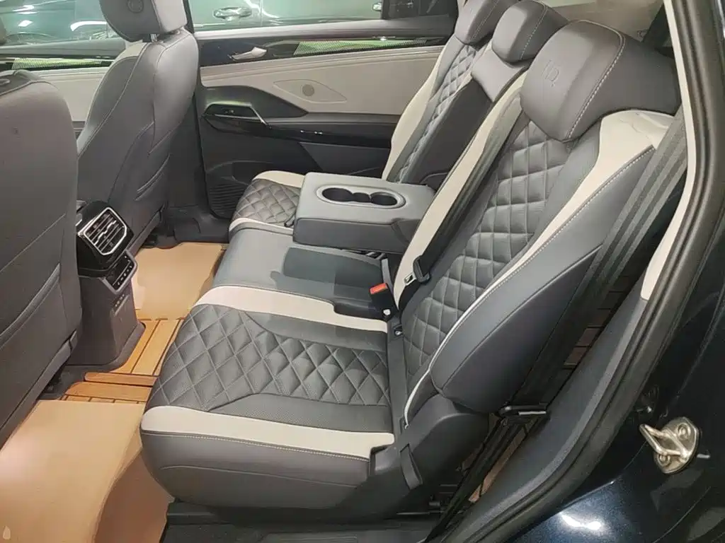 Volkswagen ID.6 Crozz — миниатюра 17