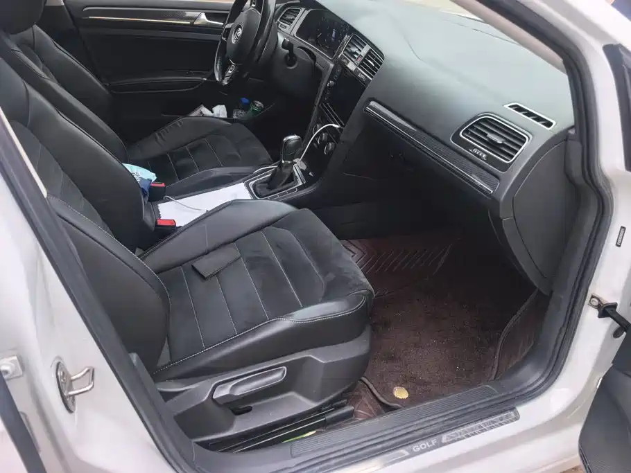 Volkswagen Golf — миниатюра 8