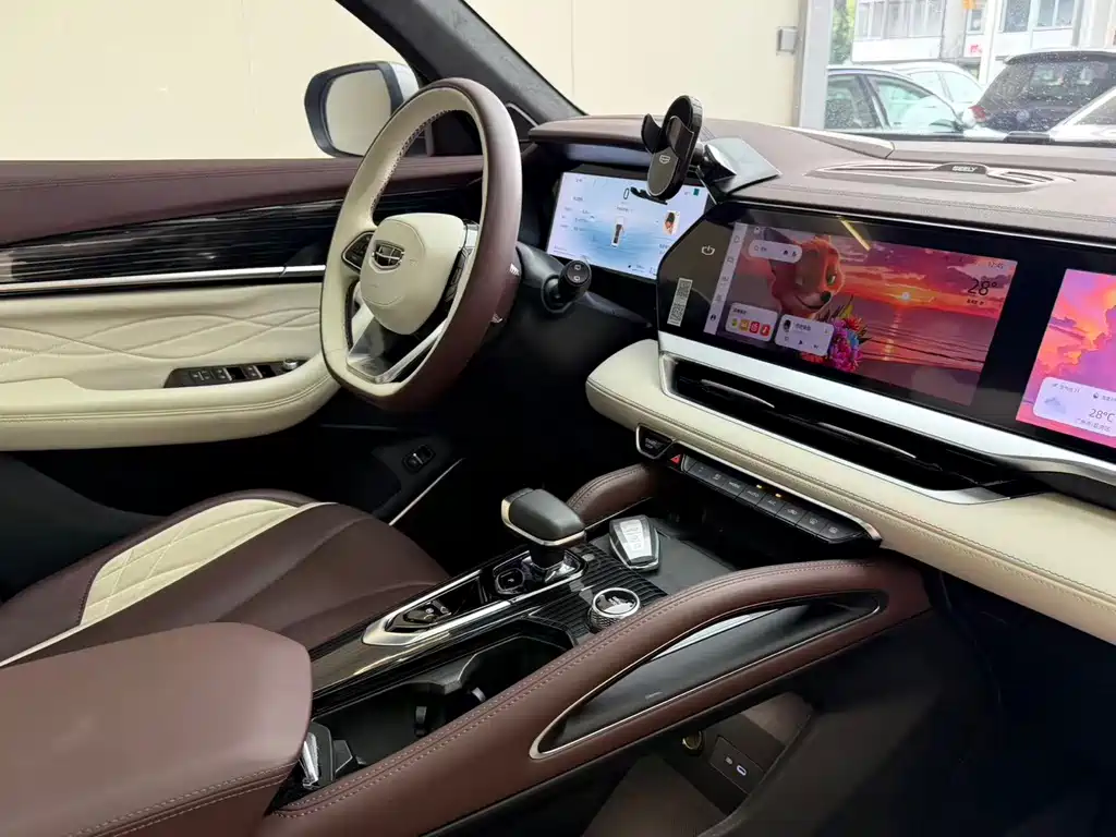 Geely Xingyue L — миниатюра 21