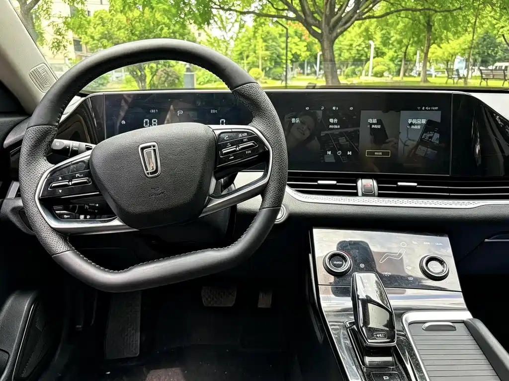 Bestune B70 — миниатюра 8