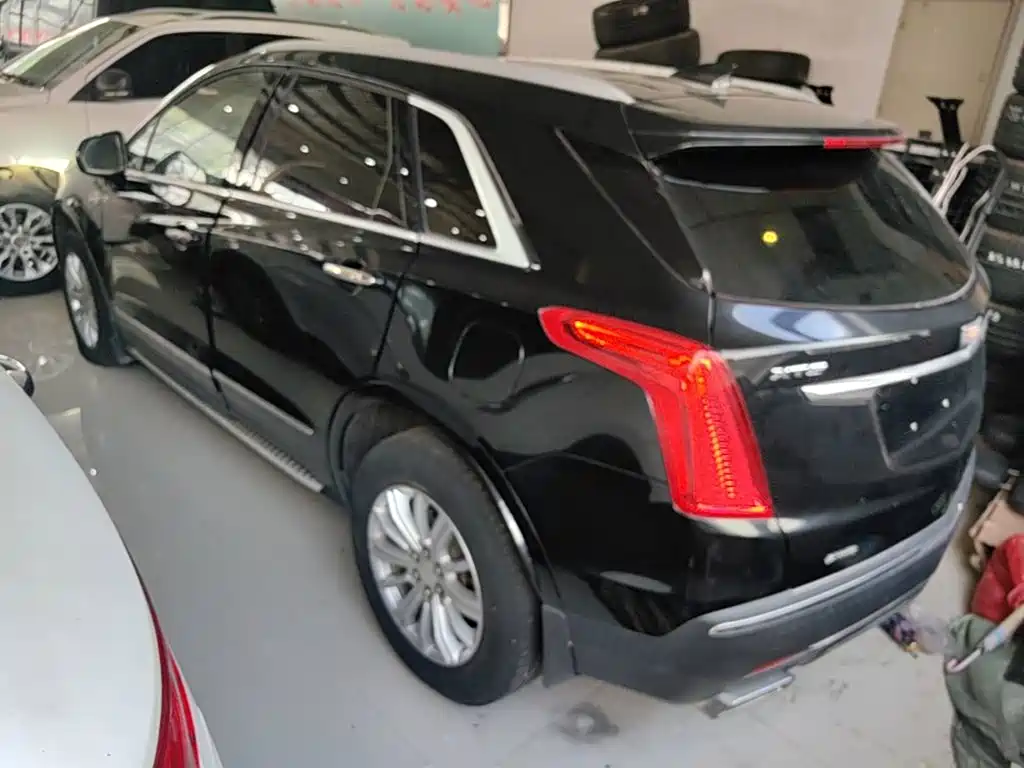 Cadillac XT5 — миниатюра 5