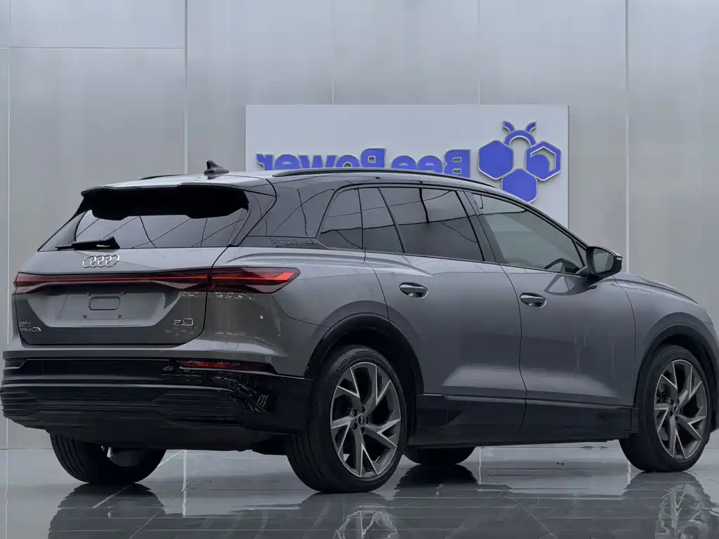 Audi Q5 e-tron 2022 40 e-tron
