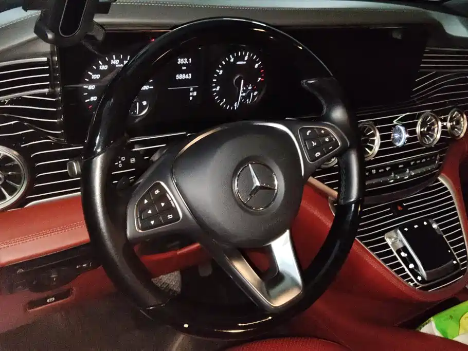 Mercedes-Benz Vito — миниатюра 15