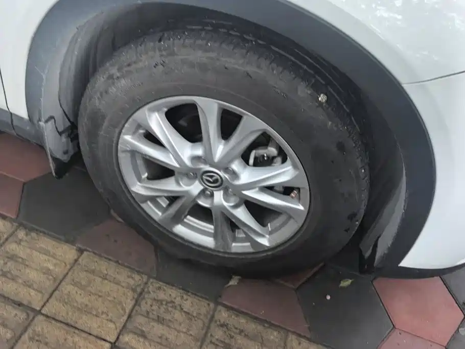 Mazda CX-4 — миниатюра 6
