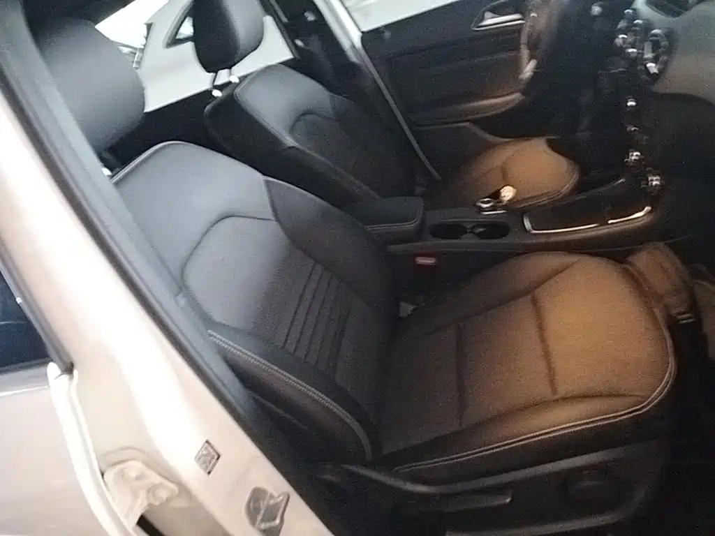Mercedes-Benz B-Class — миниатюра 25