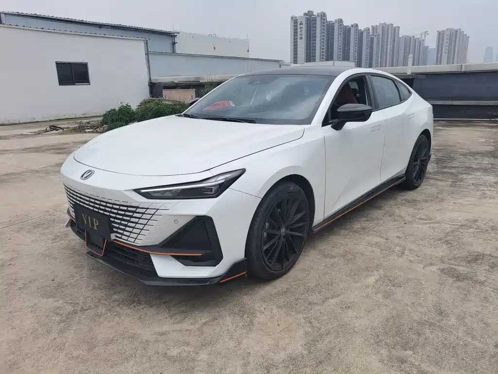 Changan UNI-V 2023