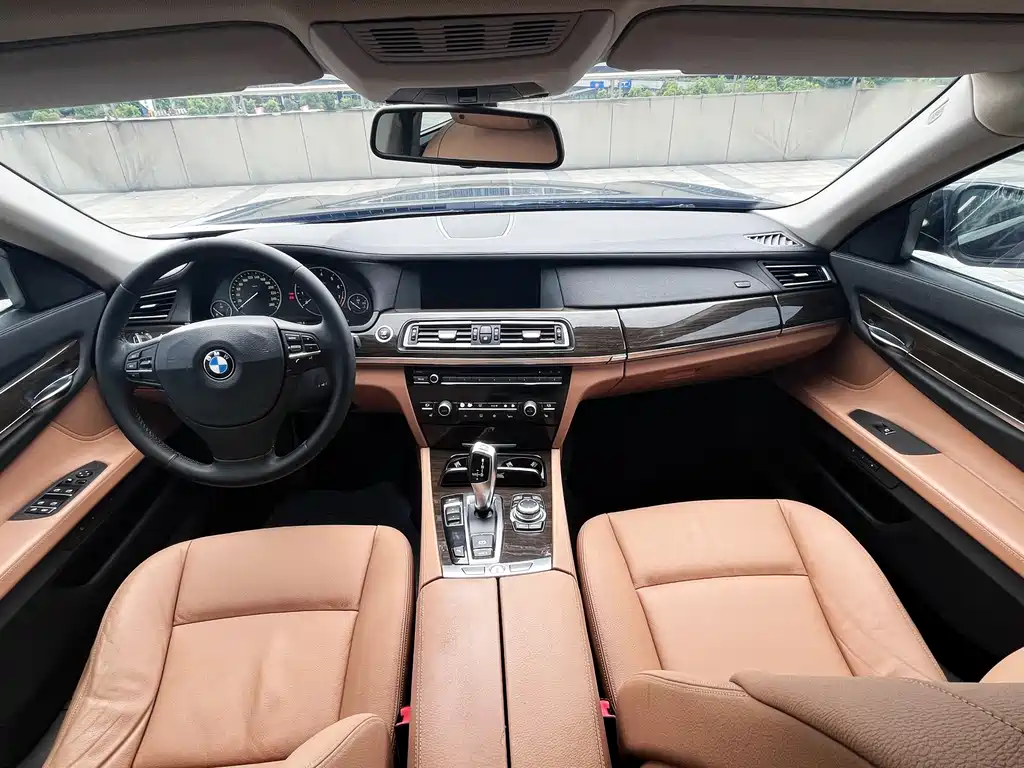 BMW 7 Series 7 2011 730Li Elegant