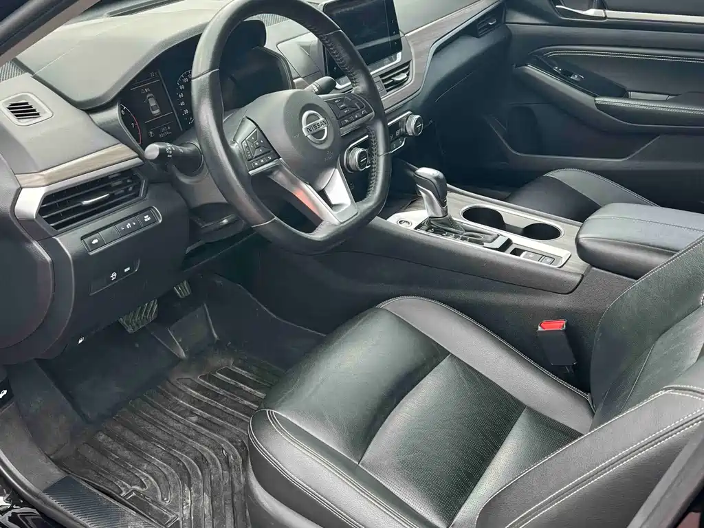 Nissan Teana — миниатюра 7