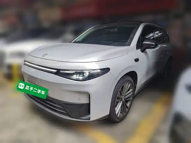 2025 Leapmotor C16