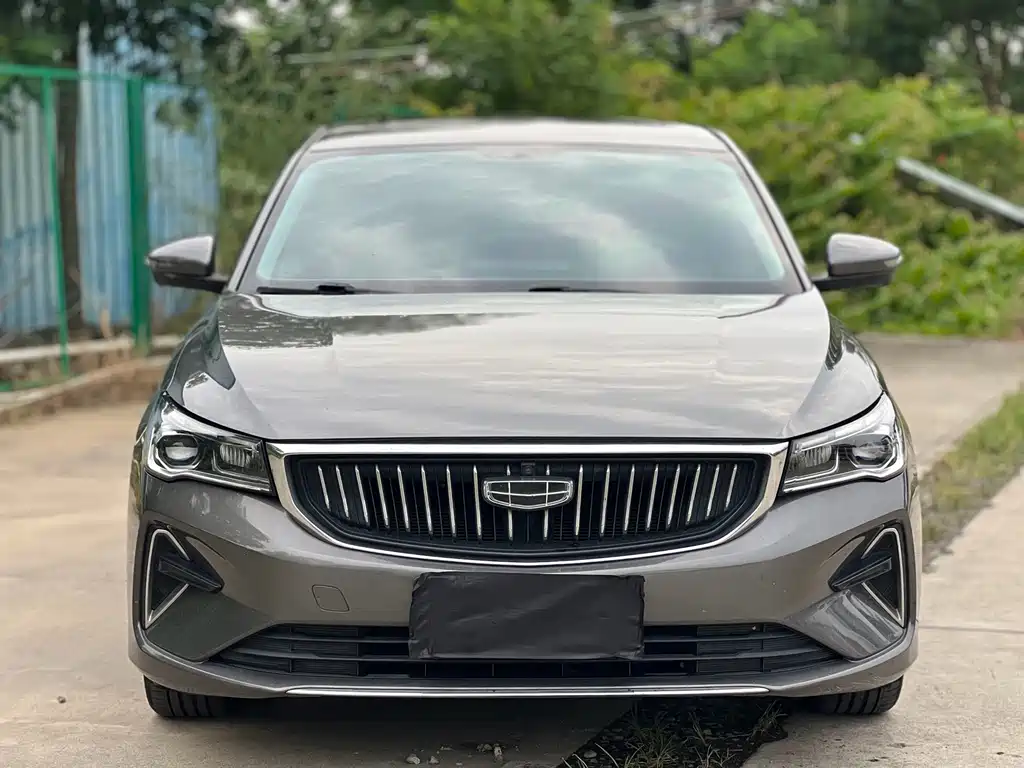 Geely Emgrand — миниатюра 2
