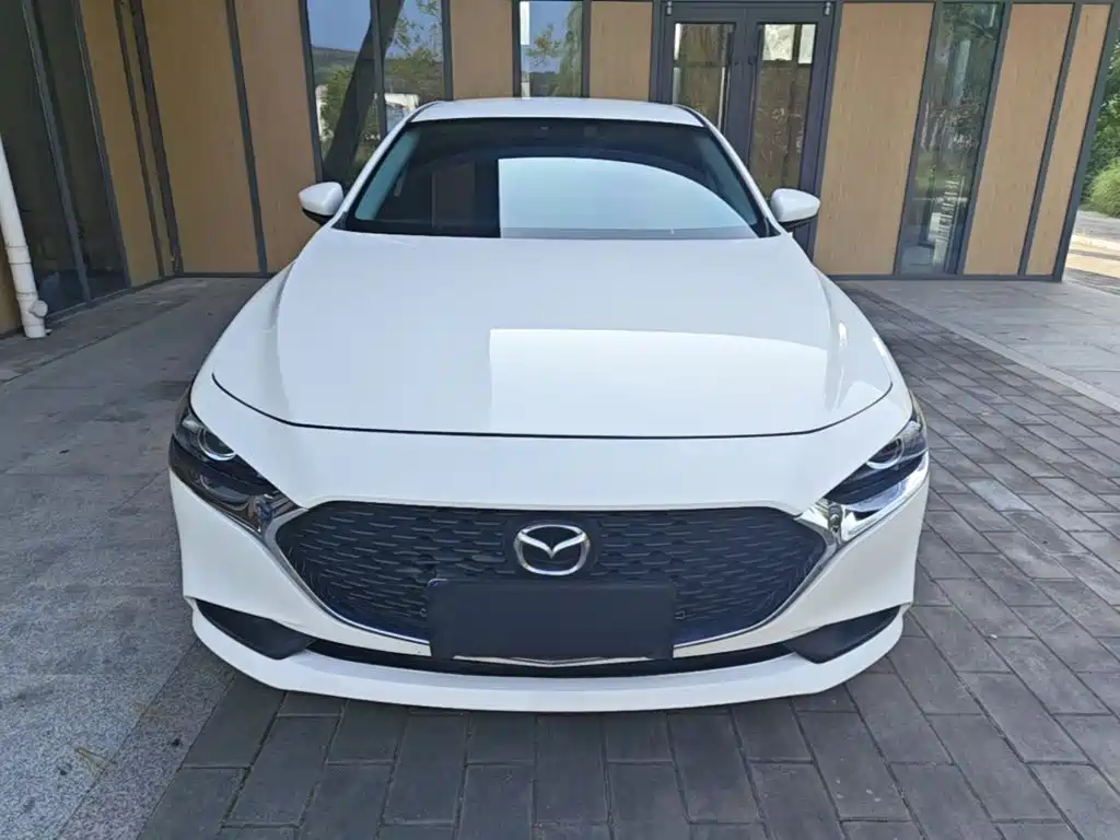 Mazda 3 Axela — миниатюра 3