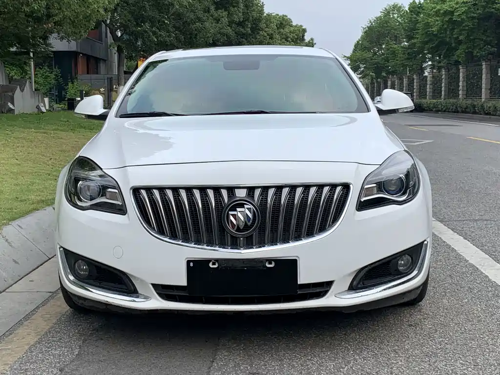 Buick Regal — миниатюра 2