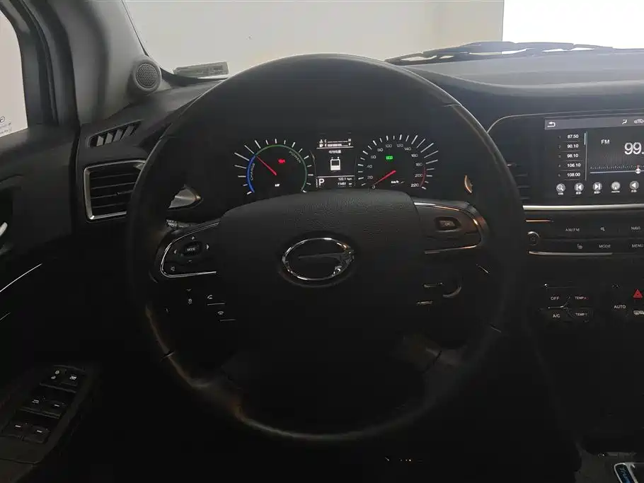 GAC TRUMPCHI GS4 NEW ENERGY