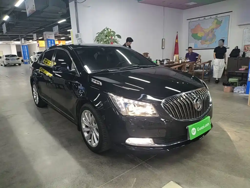 Buick LaCrosse — миниатюра 4