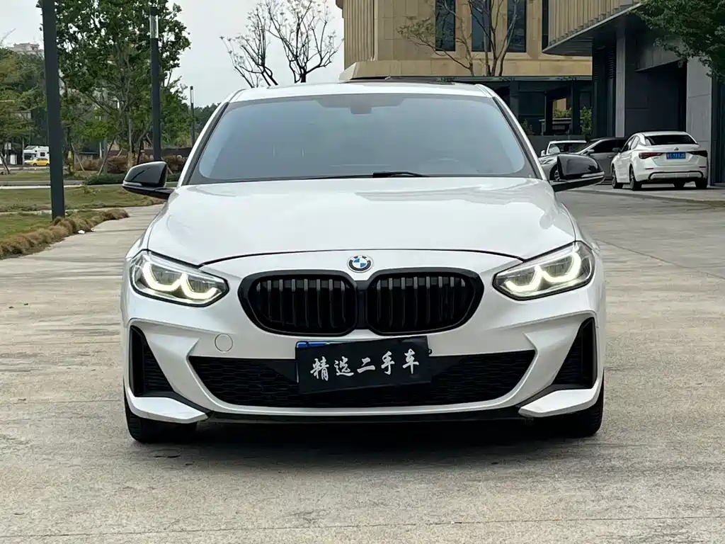 BMW 1 Series 2022