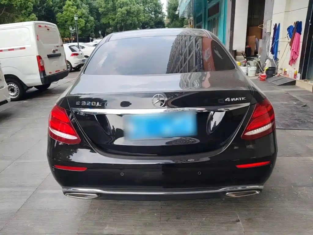 Mercedes-Benz E-Class E 2020 E 300 L Fashion