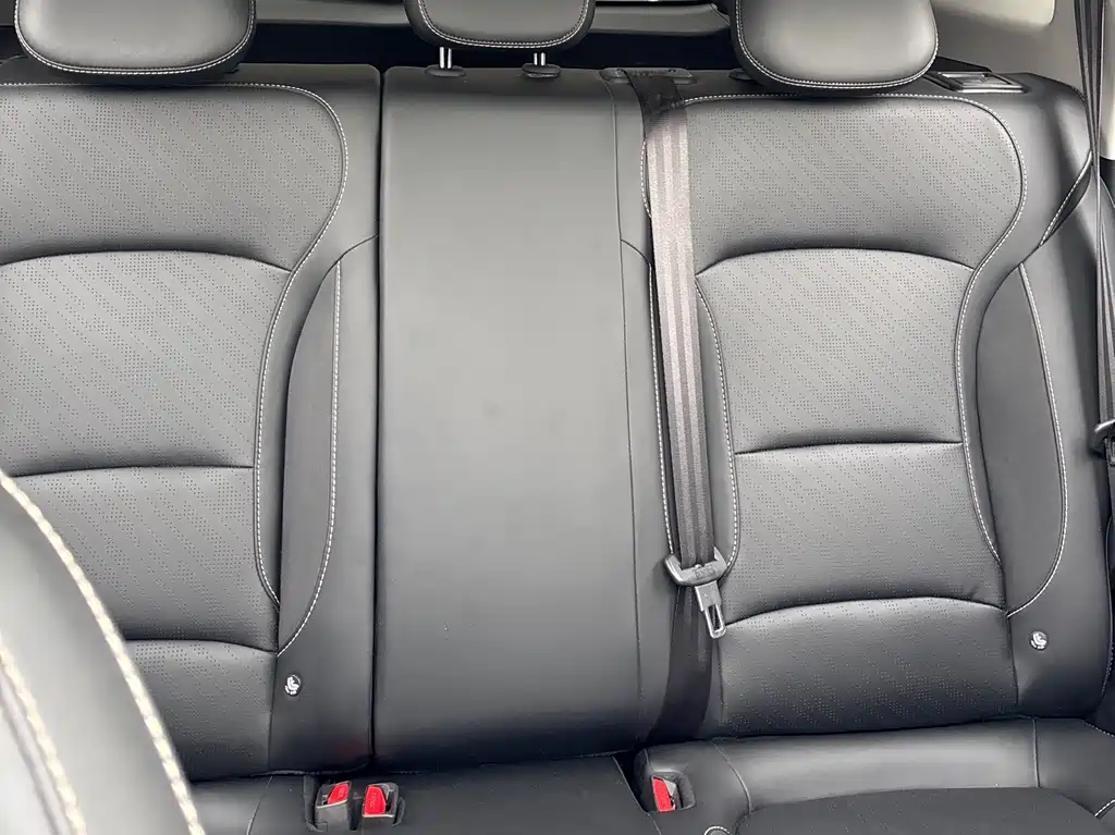 GEELY AUTOMOBILE BOYUE