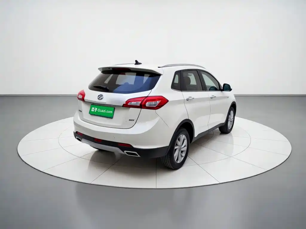 BAIC Senova X65 — миниатюра 6