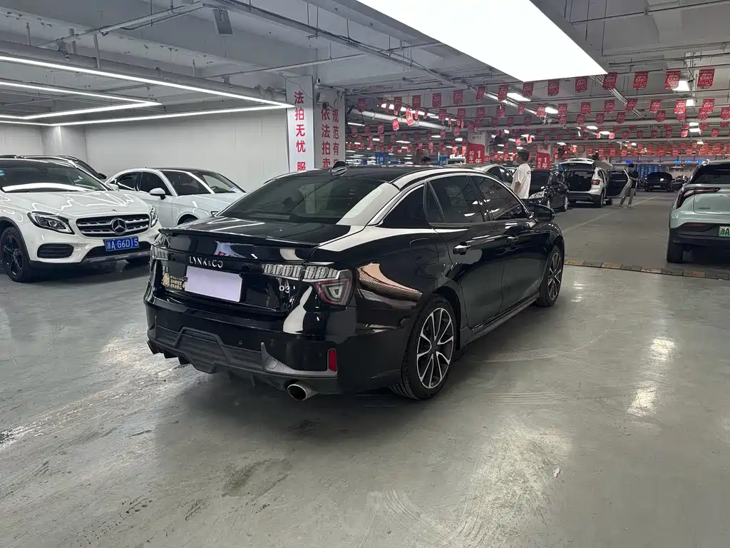 Lynk & Co 03 2018 1.5TD DCT V