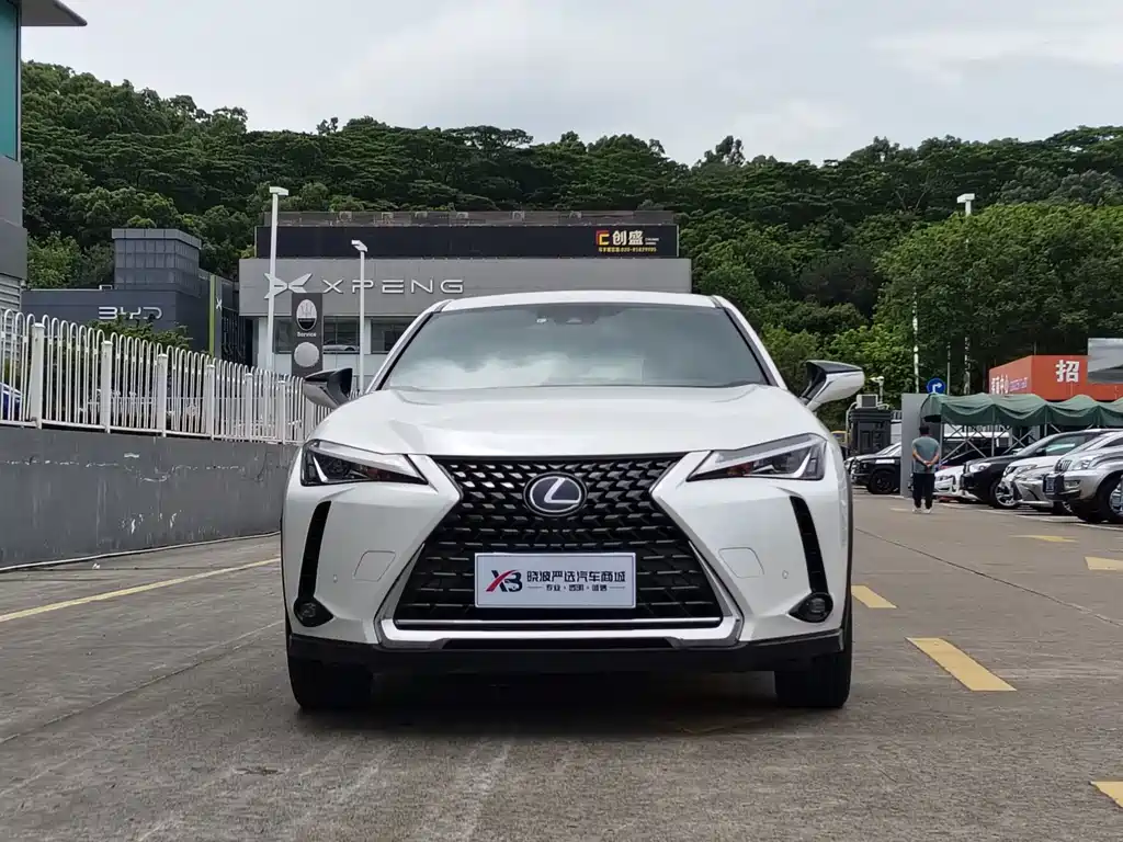 Lexus UX — миниатюра 2