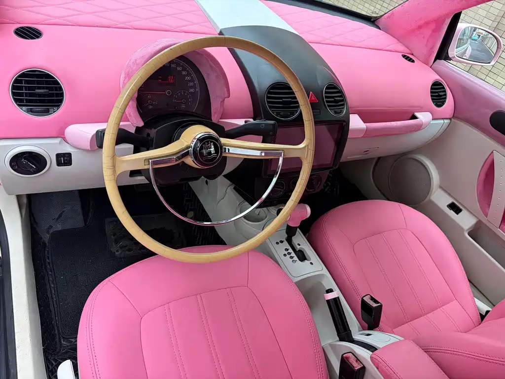 Volkswagen Beetle — миниатюра 6