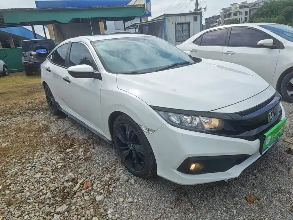 Honda Civic — миниатюра 4