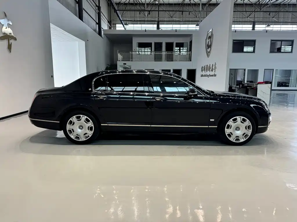 Bentley Flying Spur 6.0T 4-seat Edition, фото 7